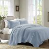 3 Piece Reversible Scalloped Edge Quilt Set